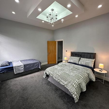 Room In Stockport Road Manchester Eksteriør billede